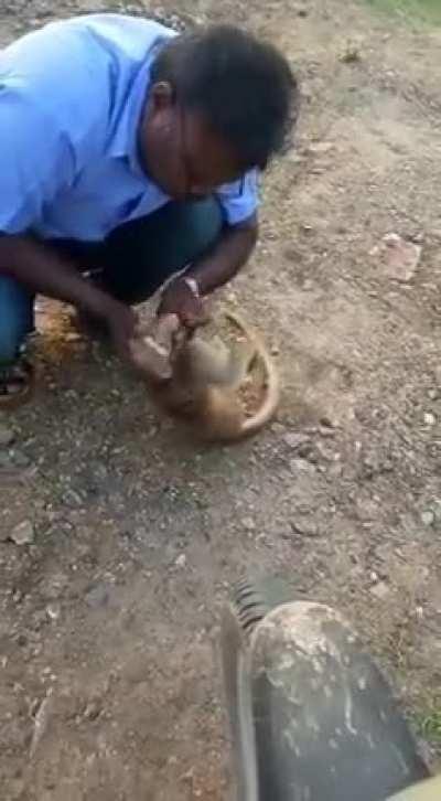 Least caring Indian man 😎❤️🇮🇳