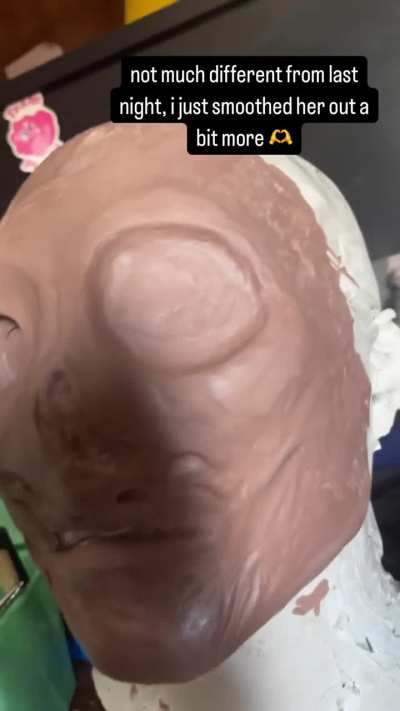 2.0 of my vicky prosthetic so far. sorry for the text, the vid is from my instagram stories