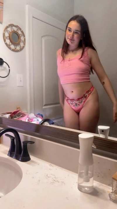 Hey I see you watching me hehe