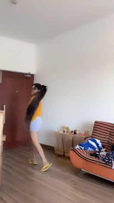 Please anyone Know Her Tiktok Or Instagram ID.?