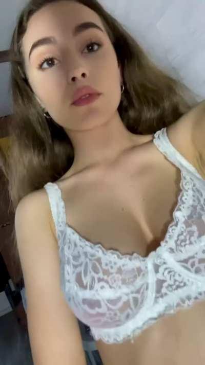 My hungriest body part. Will you feed?