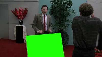[GREEN SCREEN] Mr. Bean Art Disaster - Painting meme template