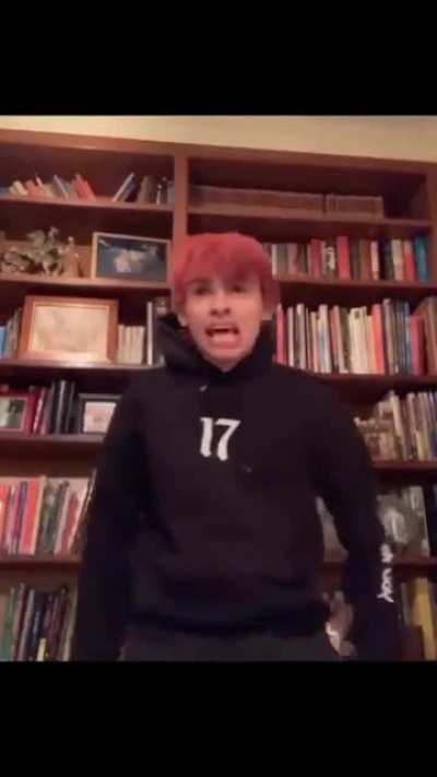 Average X fan born after 2000