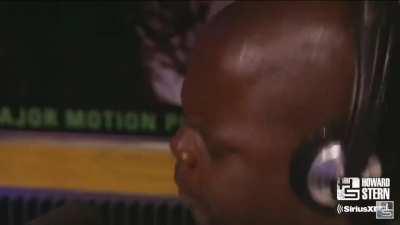 Coolio and L.V performing Gangstas Paradise live