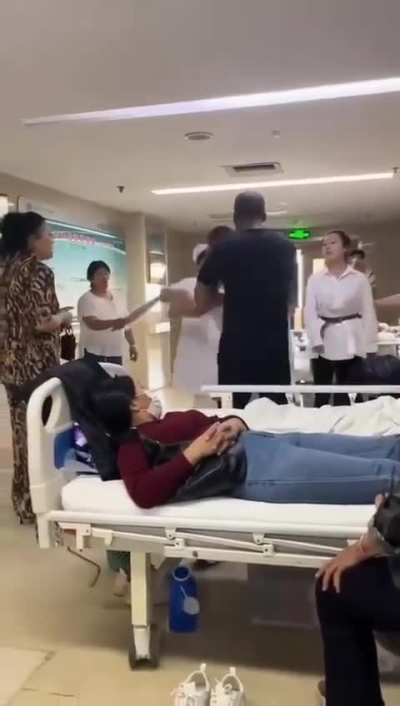 Zhumadian, Henan, China — these days people even go to hospitals to catch mistresses. Unbelievable!