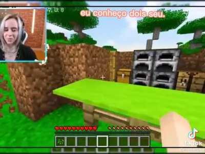 HUEstation - Video #7893