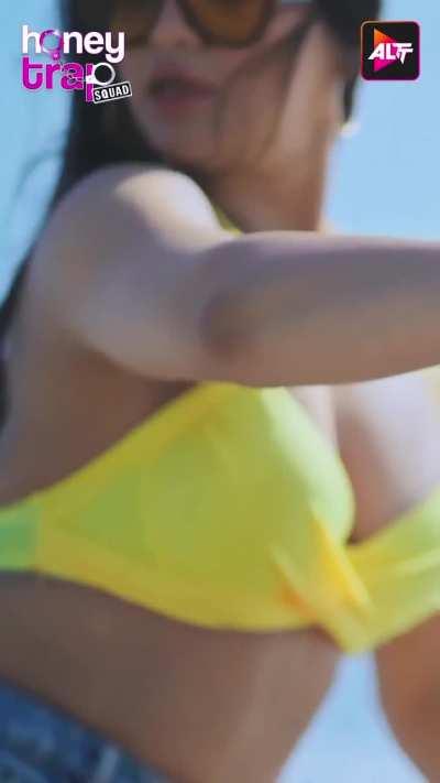 Akanksha Sharma Sleeveless Naval Bikini