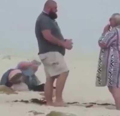 This girl with camera 😂