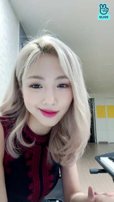 Yoohyeon Smirk