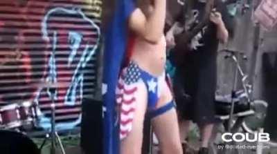 Logged back onto Coub and found an old meme i made