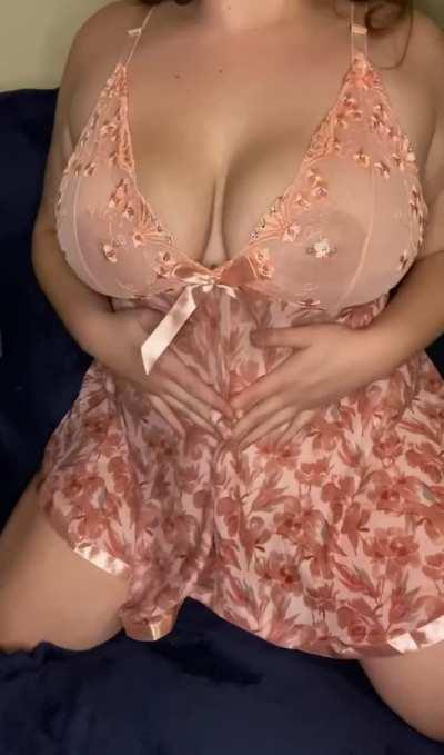 perfect for titty fucking 😇