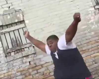 When Lelelelelele starts playing....