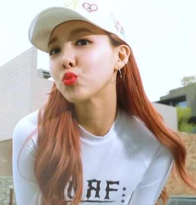 Nayeon kiss ❤🔥