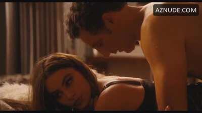 jacking off so hard to Sofia Vergara!