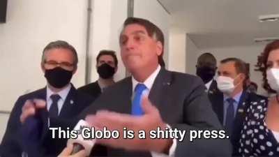 Brazilian President Jair M. Bolsonaro about the scoundrel masker media
