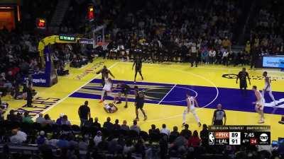 [Highlight] LeBron's 15 points in the 4th quarter, highlights vs the Suns in the elimination game.