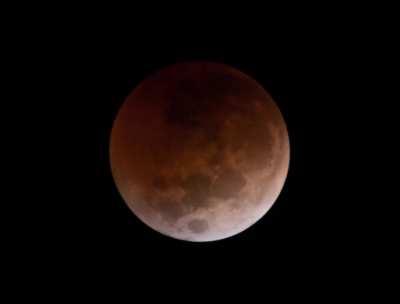 Lunar Eclipse Timelapse