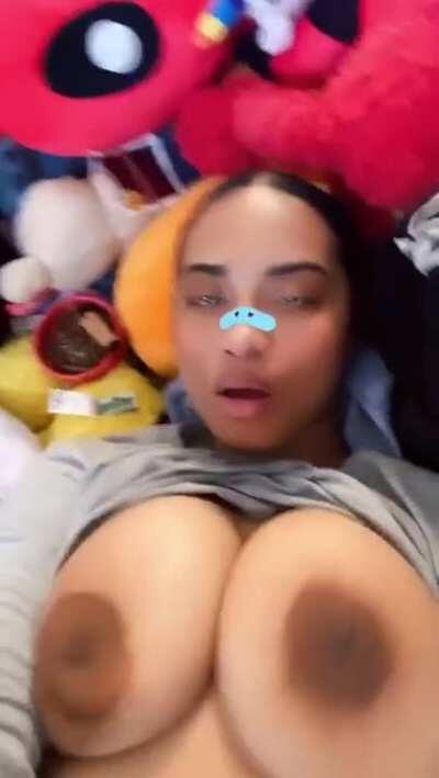 Focus on my Eyes, if you can