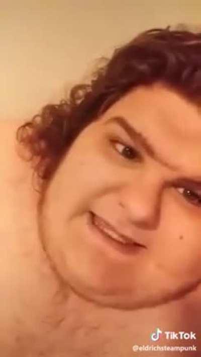 Never date a yandere