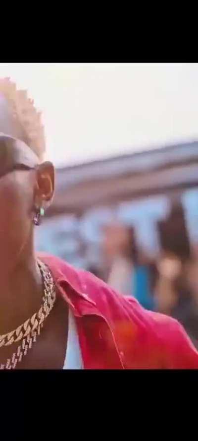 Dünyanın ilk dilsiz rapçisi McBaba ile tanışın