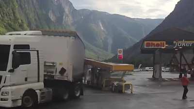 Idiot and a scenic backdrop (Norway)