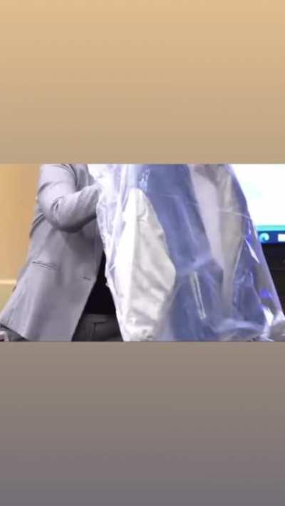 X’s clothes and chain he were the day of his death were shown in court today 🕊️