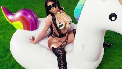 Imagine Nicki on your lap