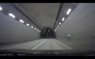 South Korea: Car hits pole at a insane speed