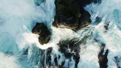 Wow that plot twist really got me 😐 Worth the listen 