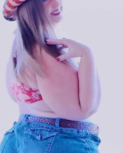 theresasweetpeach ssbbw on Instagram