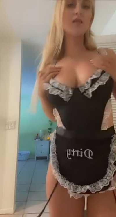 Anything you’d like me to polish daddy? 😊