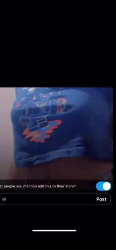 @playboiherbo17 went to ig love to flash us