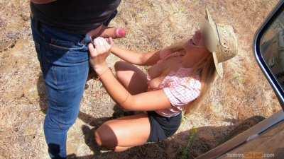 nice outdoor milking (OC)