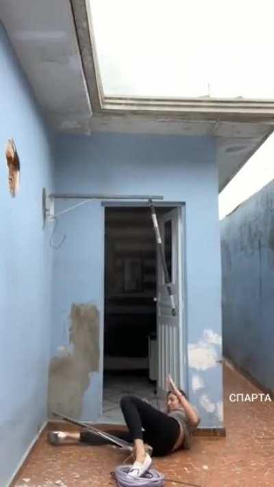 Trying Pull up on Cloth hanger