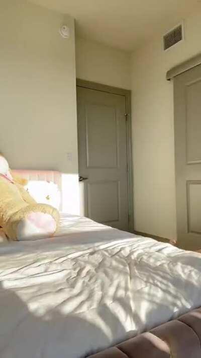 Sometimes being sexy is dangerous 👍