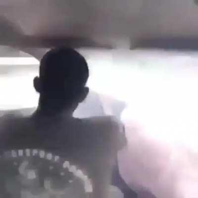 me literally 5 seconds after leaving ls customs