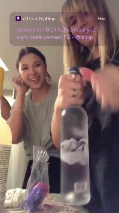 Nipple \ Nipples \ Nipslip \ slip \ tiktok \ ig instagram [JOIN] 431