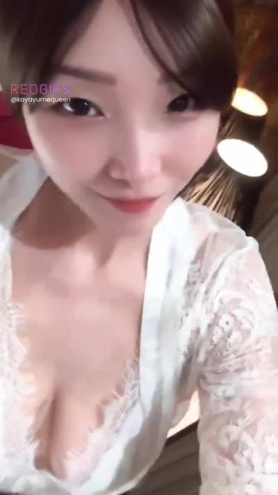 POV you woke up with this.