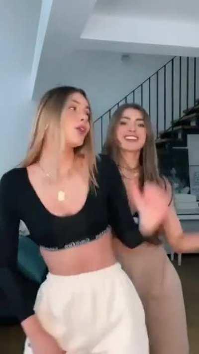 Die kleiner wird immer geiler🤤🤤