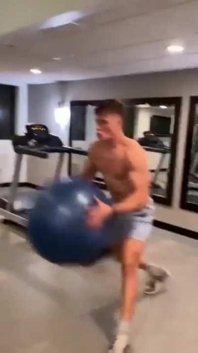 just guys being dudes at the gym