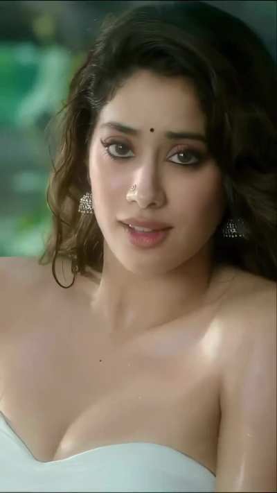 Janhvi Kapoor 