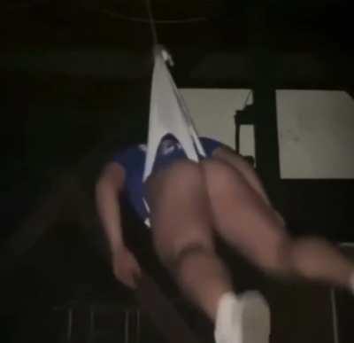 How’s it hangin’?