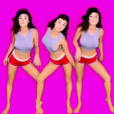 I'm not sure what am I watching at...