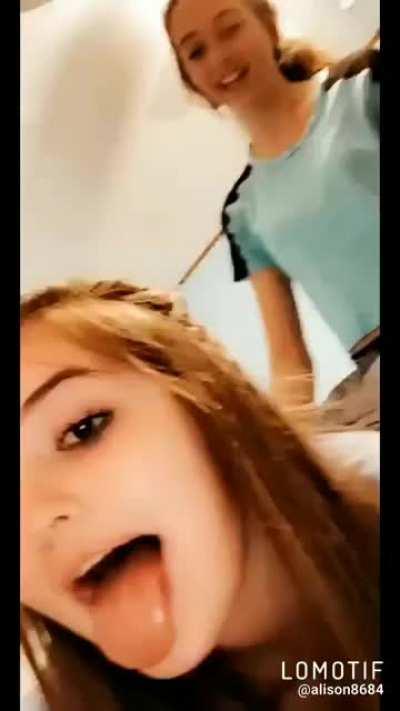 Link nos comentários