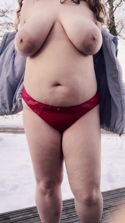 Just a Finnish girl enjoying the winter