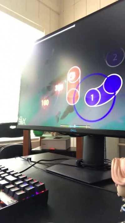 Video of me getting excited over an S score, watch the gameplay if you want but scream is at the end