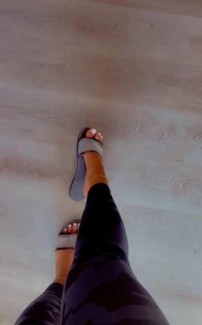 Back from my walk... good morning baby 🙈😘