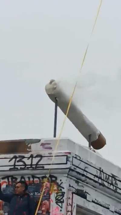 Nuevo monumento en plaza dignidad