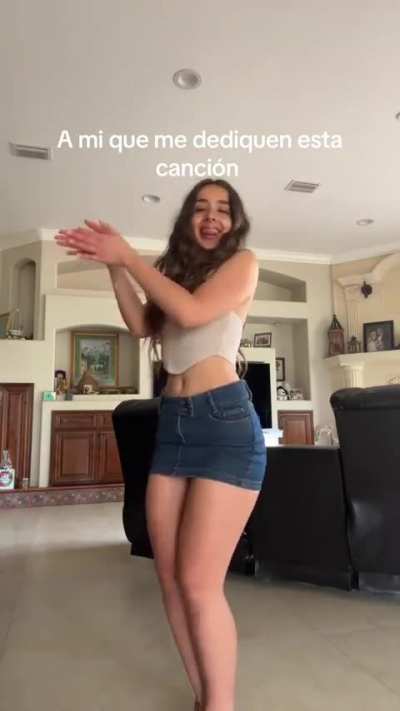 Perfecta piernas qué rica que es