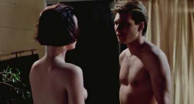 Samantha Mathis in Pump Up the Volume (1990)